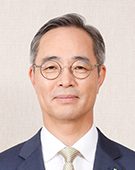 Seokki Lee